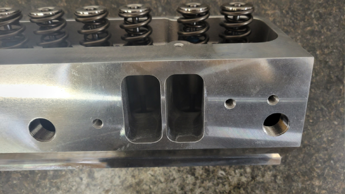 Kauffman Super Wedge Head Intake Runners